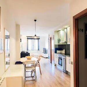 Sweet Bcn Plaza Universidad Apartment Barcelona
