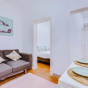casa-da-saudade-a-cozy-new-apartment.hotels-lisbon-portugal.com/